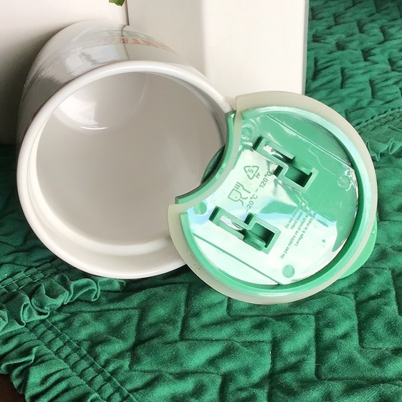 ´FRIENDS’ travel mug - Picture 6 of 7